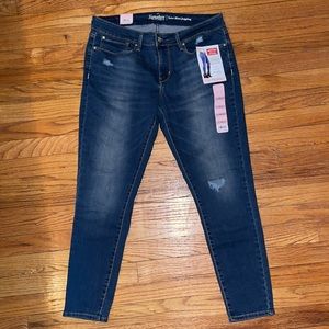 Levi’s Jeggings / Denim Leggings Simply Stretch NWT Size 12